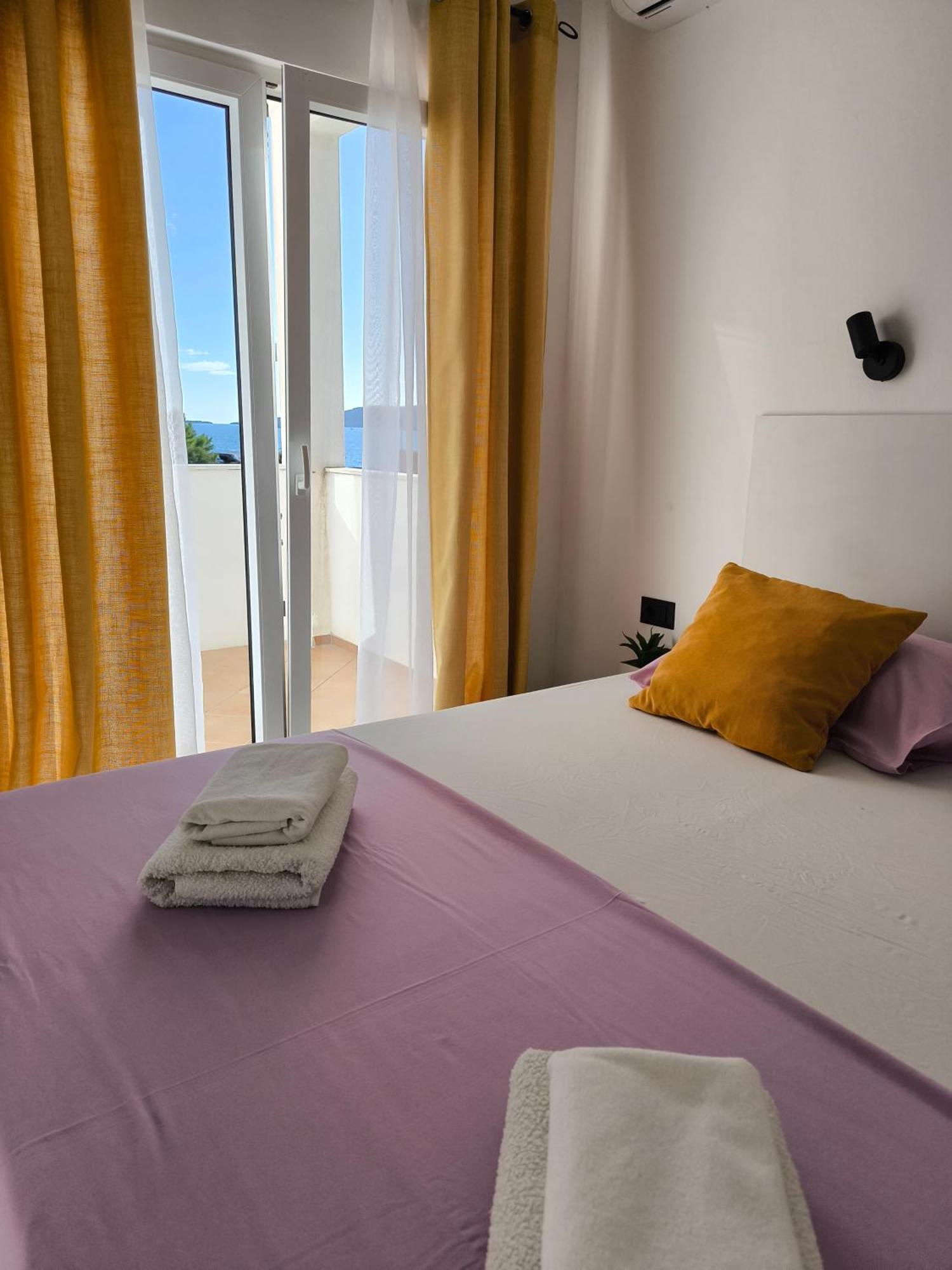 Astramaris Apartments Donji Okrug  Екстер'єр фото